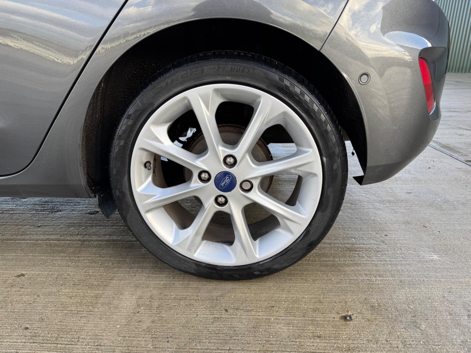 Used Ford Fiesta 2017 for sale - 77230517: Photo 17