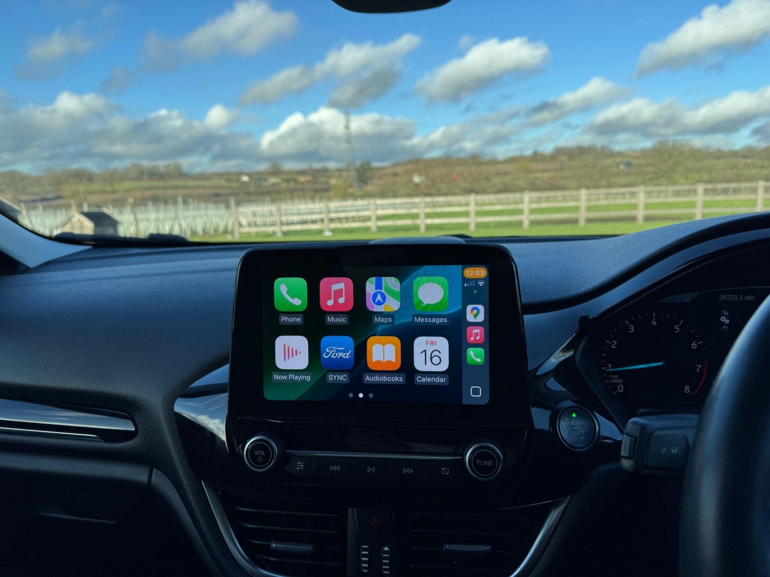 Used Ford Fiesta 2017 for sale - 77230517: Photo 34