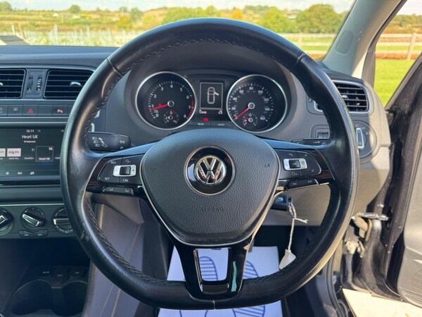 Used Volkswagen Polo 2016 for sale - 76109596: Photo 28