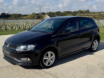 Used Volkswagen Polo 2016 for sale - 76109596: Photo 3
