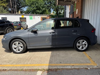 Used Volkswagen Golf 2020 for sale - 78741398: Photo
