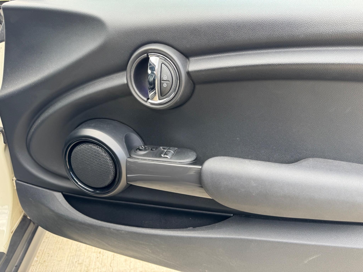 Used MINI Hatch 2016 for sale - 76398910: Photo 19