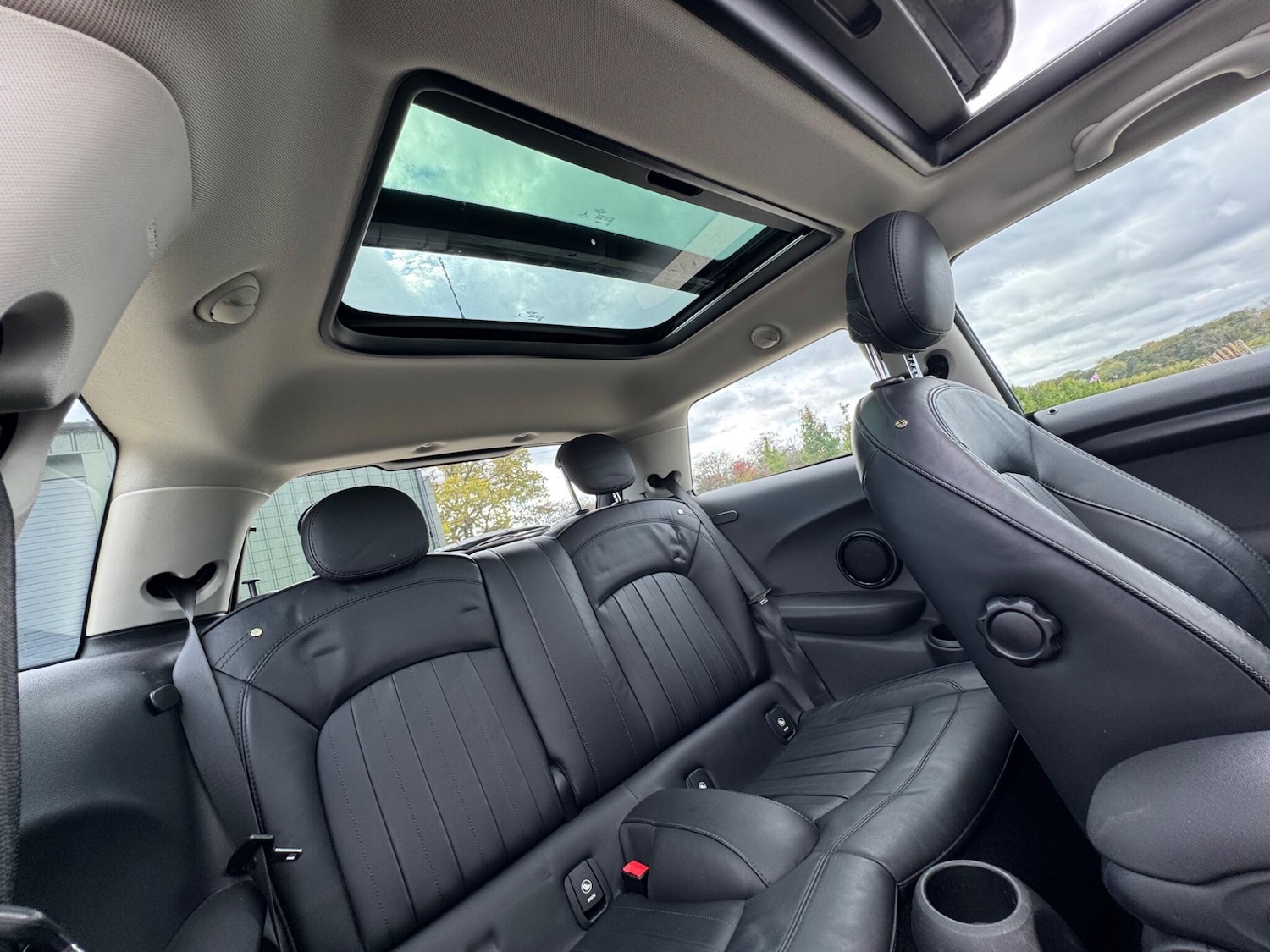 Used MINI Hatch 2016 for sale - 76398910: Photo 22