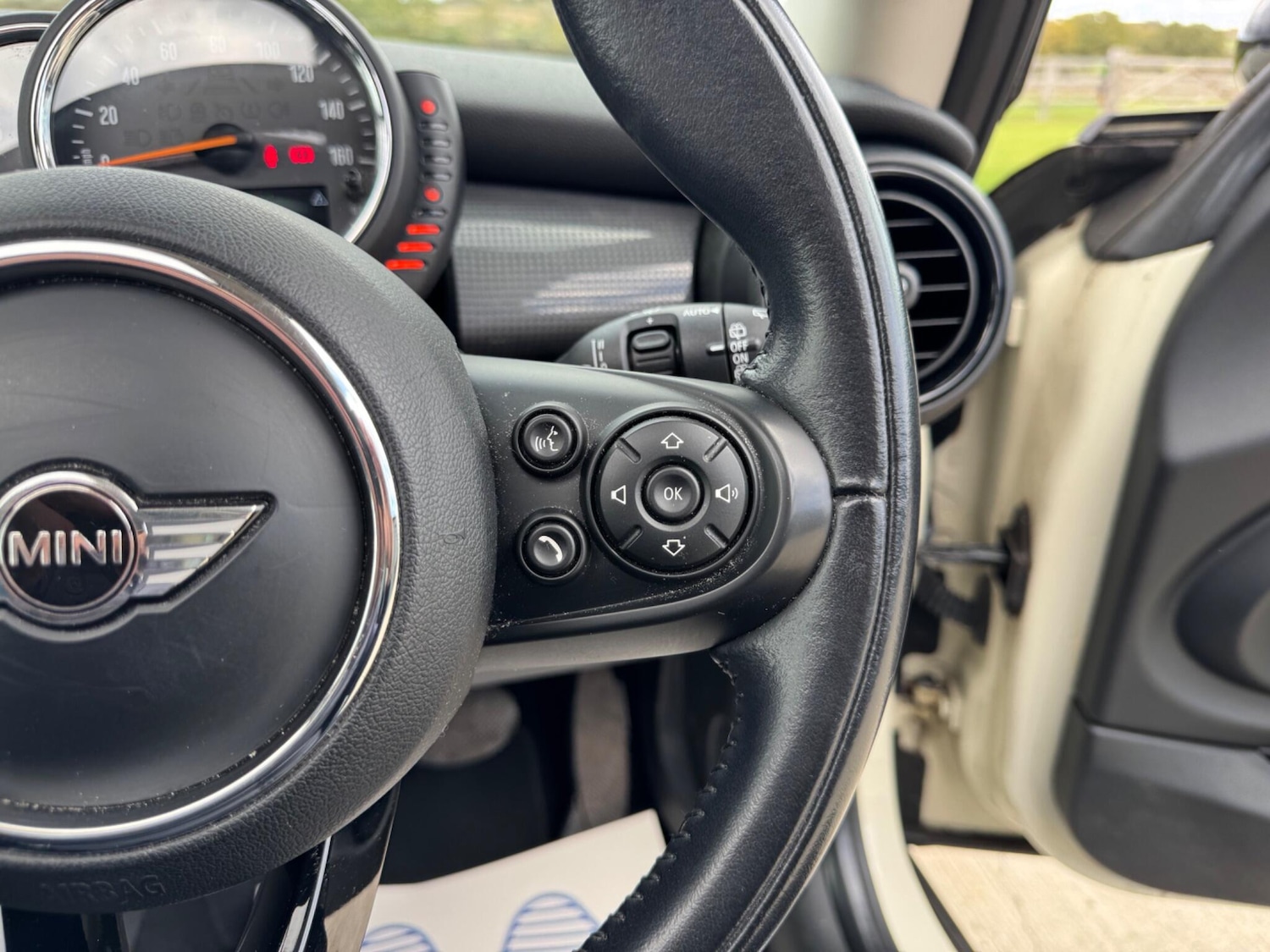 Used MINI Hatch 2016 for sale - 76398910: Photo 31