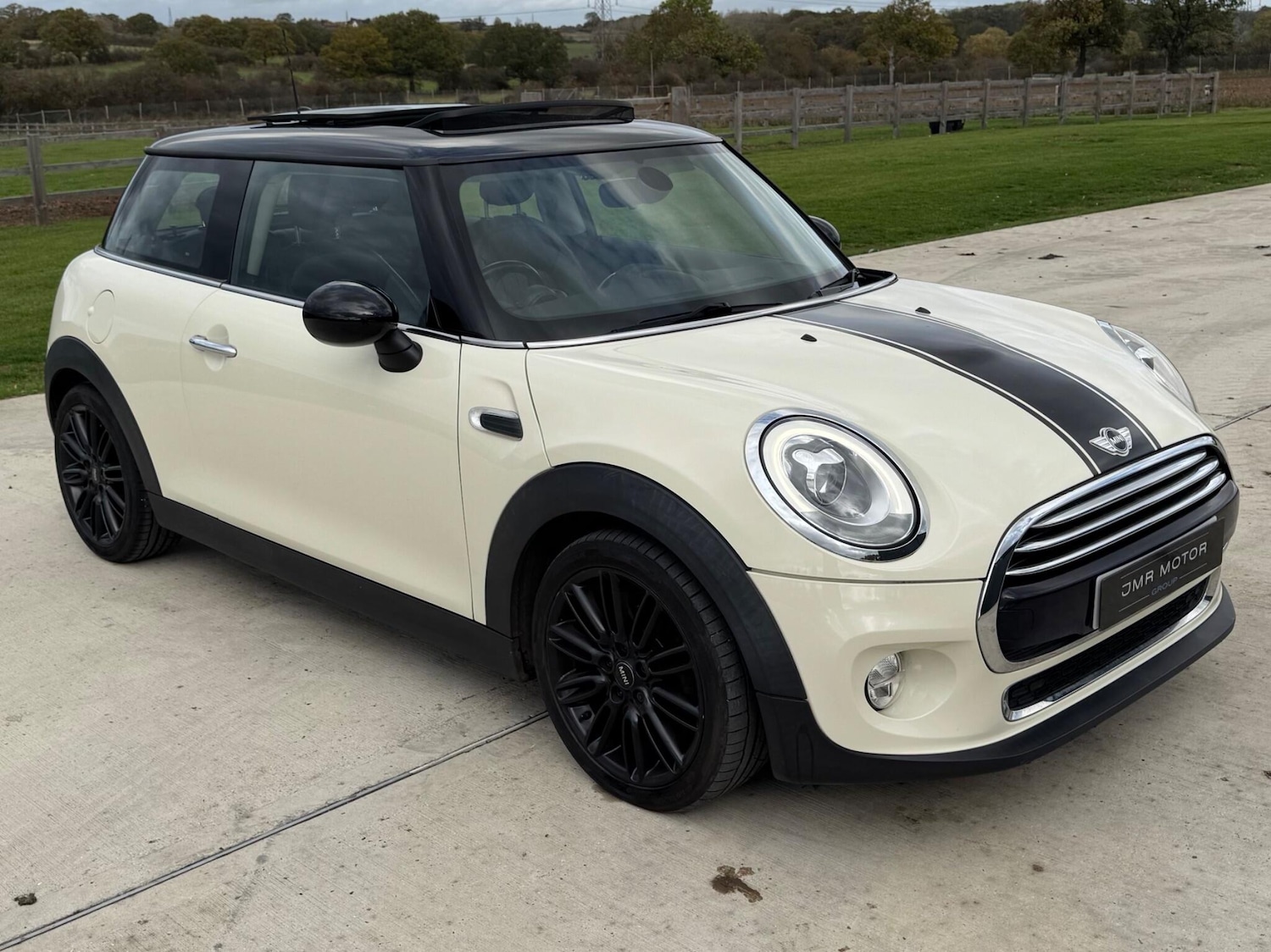 Used MINI Hatch 2016 for sale - 76398910: Photo 38