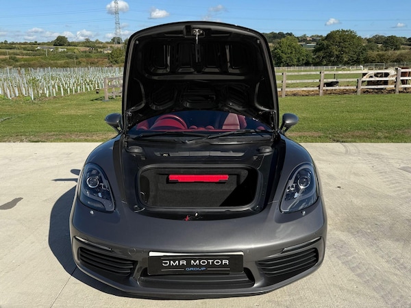 Used Porsche 718 Cayman 2017 for sale - 75768413: Photo 12