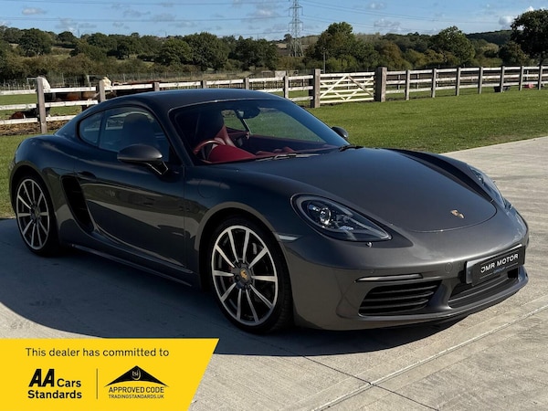 Used Porsche 718 Cayman 2017 for sale - 75768413: Photo 1