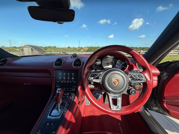 Used Porsche 718 Cayman 2017 for sale - 75768413: Photo 29
