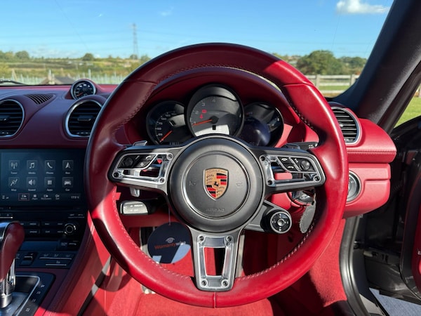 Used Porsche 718 Cayman 2017 for sale - 75768413: Photo 30