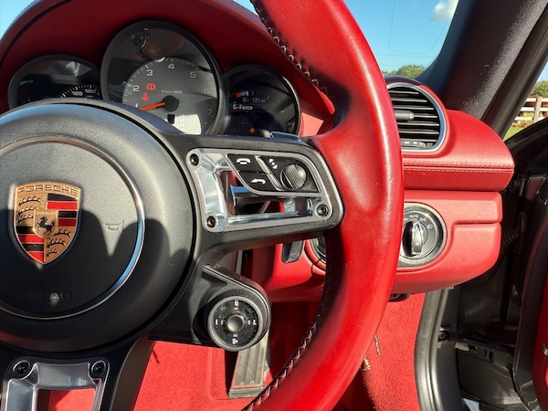 Used Porsche 718 Cayman 2017 for sale - 75768413: Photo 32