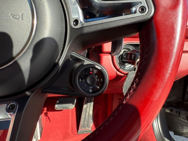 Used Porsche 718 Cayman 2017 for sale - 75768413: Photo 33
