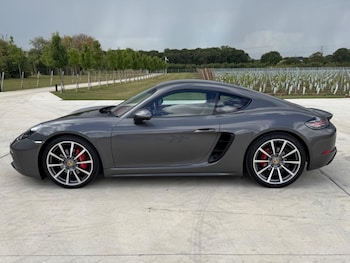 Used Porsche 718 Cayman 2017 for sale - 75768413: Photo