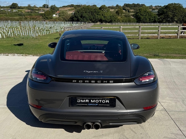 Used Porsche 718 Cayman 2017 for sale - 75768413: Photo 8