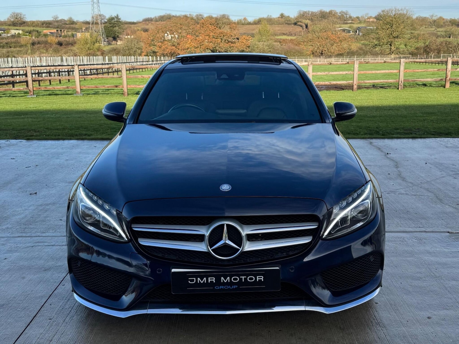 Used Mercedes-Benz C Class 2017 for sale - 76865968: Photo 2