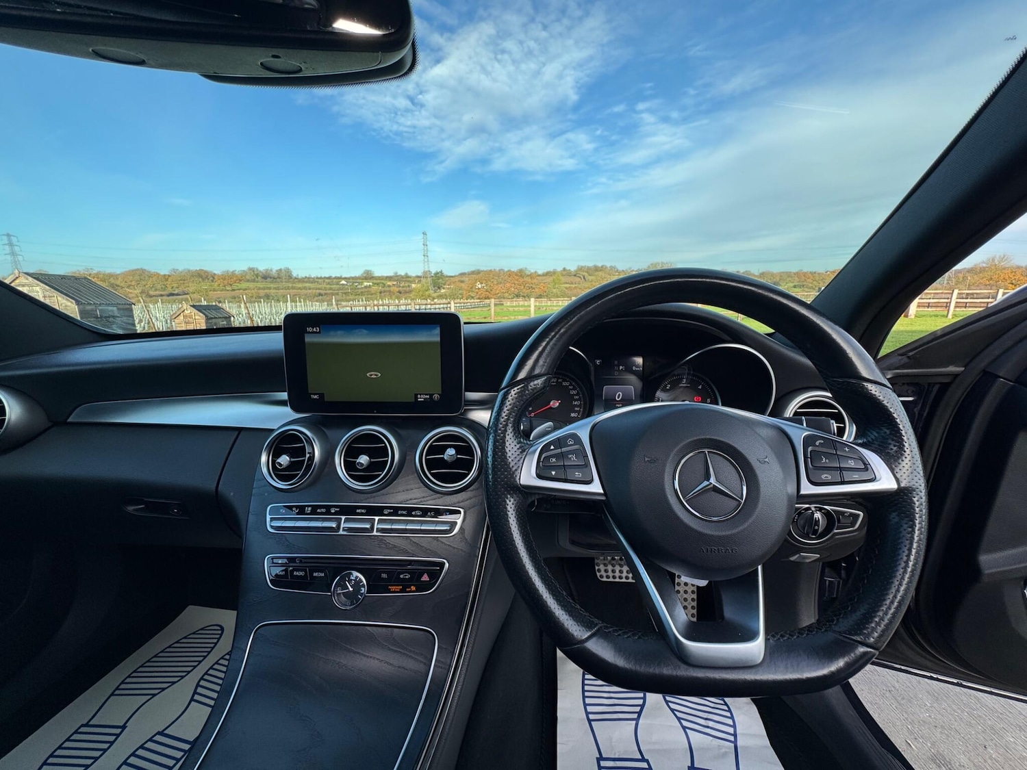 Used Mercedes-Benz C Class 2017 for sale - 76865968: Photo 29