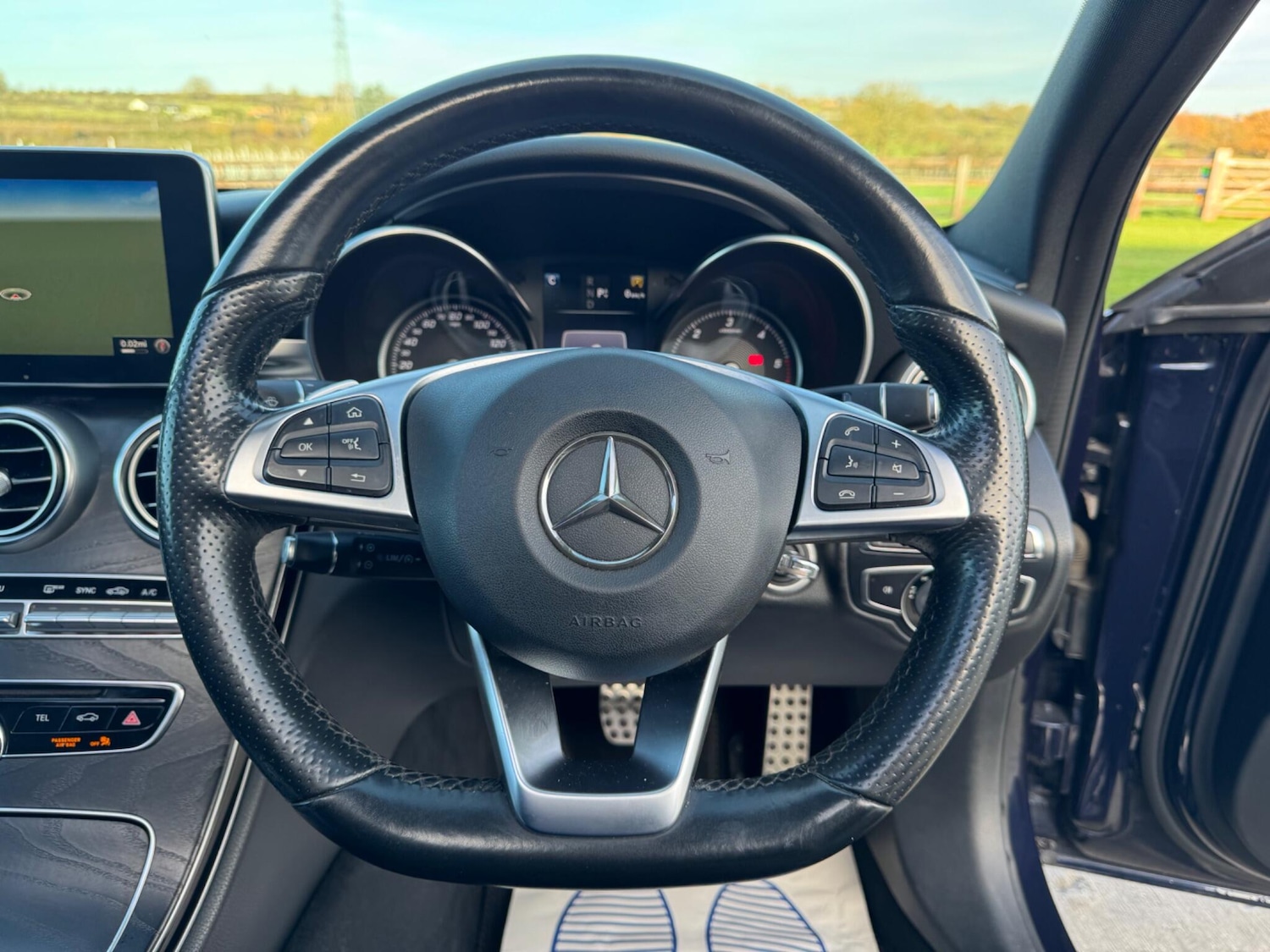 Used Mercedes-Benz C Class 2017 for sale - 76865968: Photo 30