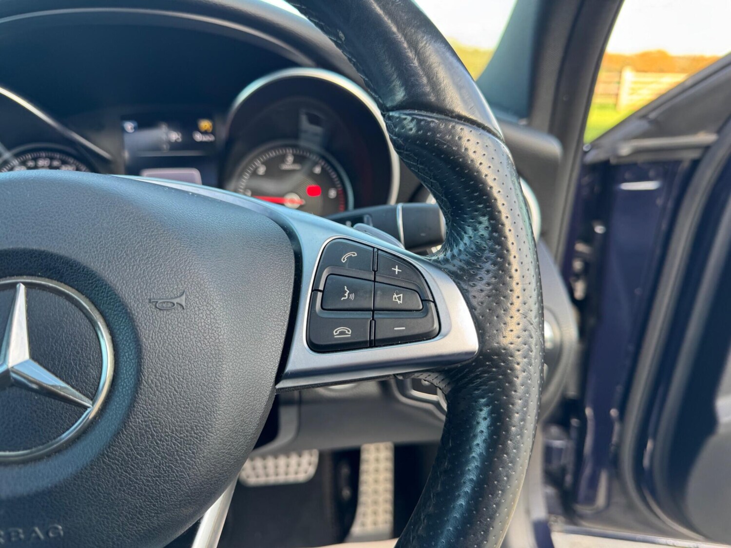 Used Mercedes-Benz C Class 2017 for sale - 76865968: Photo 32