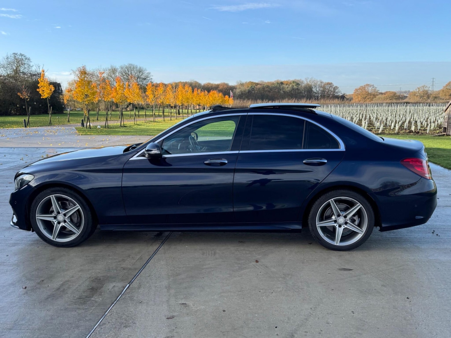 Used Mercedes-Benz C Class 2017 for sale - 76865968: Photo 4