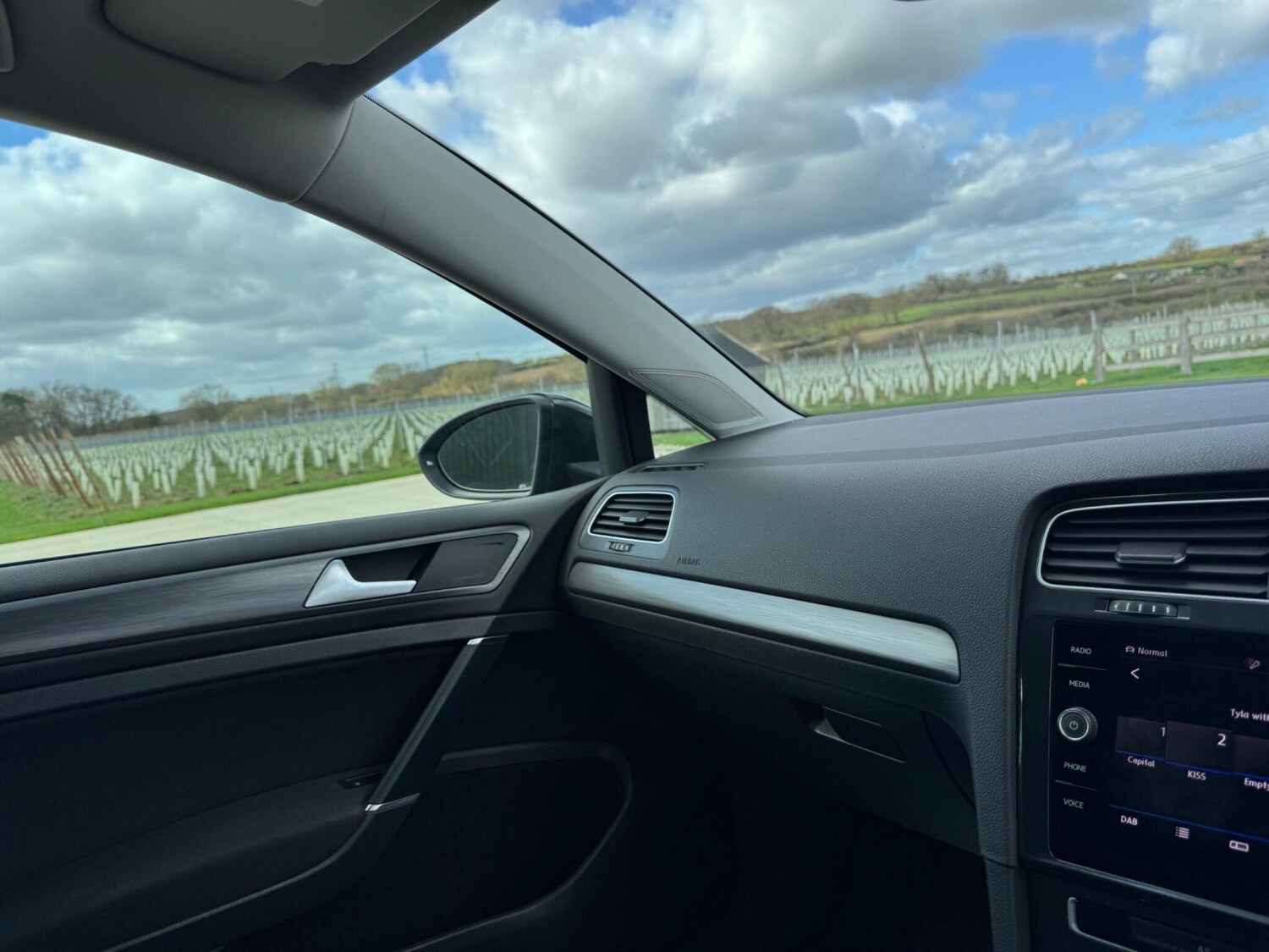 Used Volkswagen Golf 2019 for sale - 77838778: Photo 25