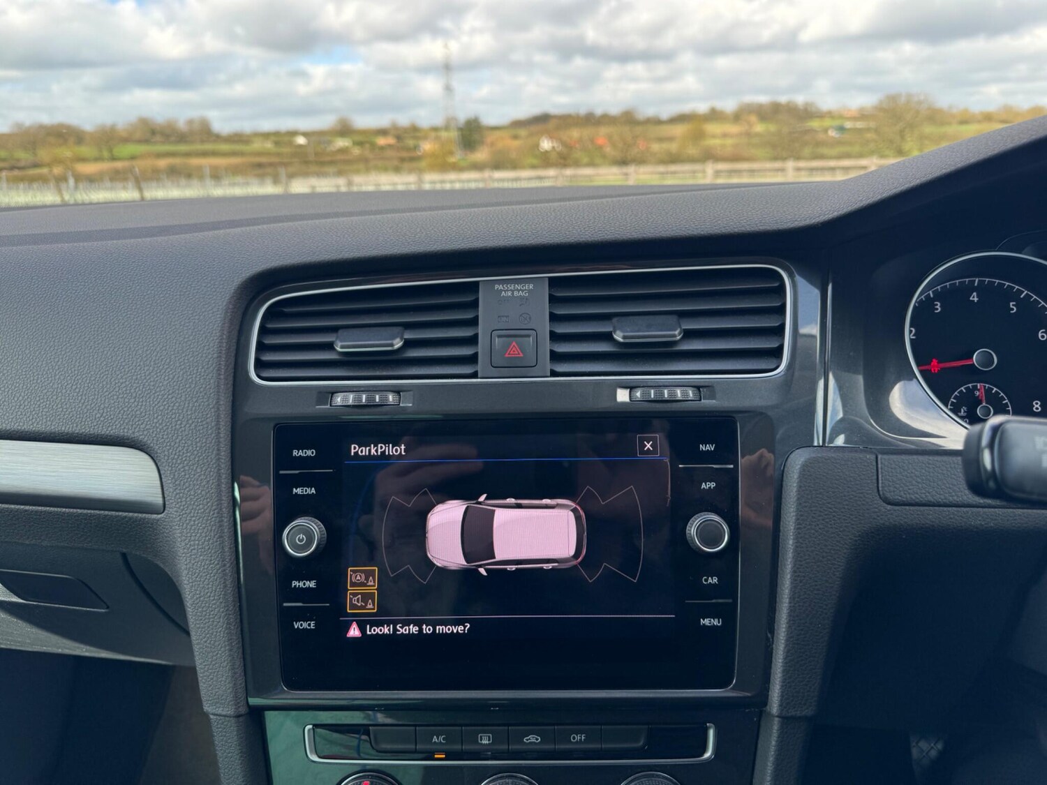 Used Volkswagen Golf 2019 for sale - 77838778: Photo 34