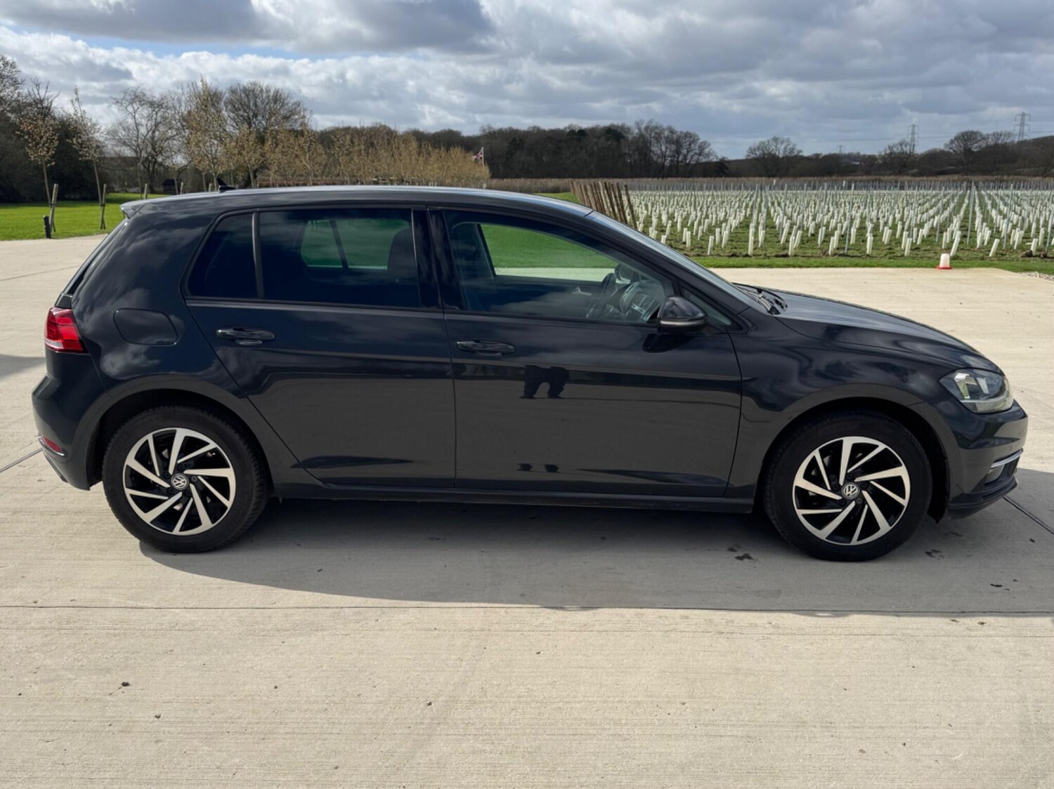 Used Volkswagen Golf 2019 for sale - 77838778: Photo 5