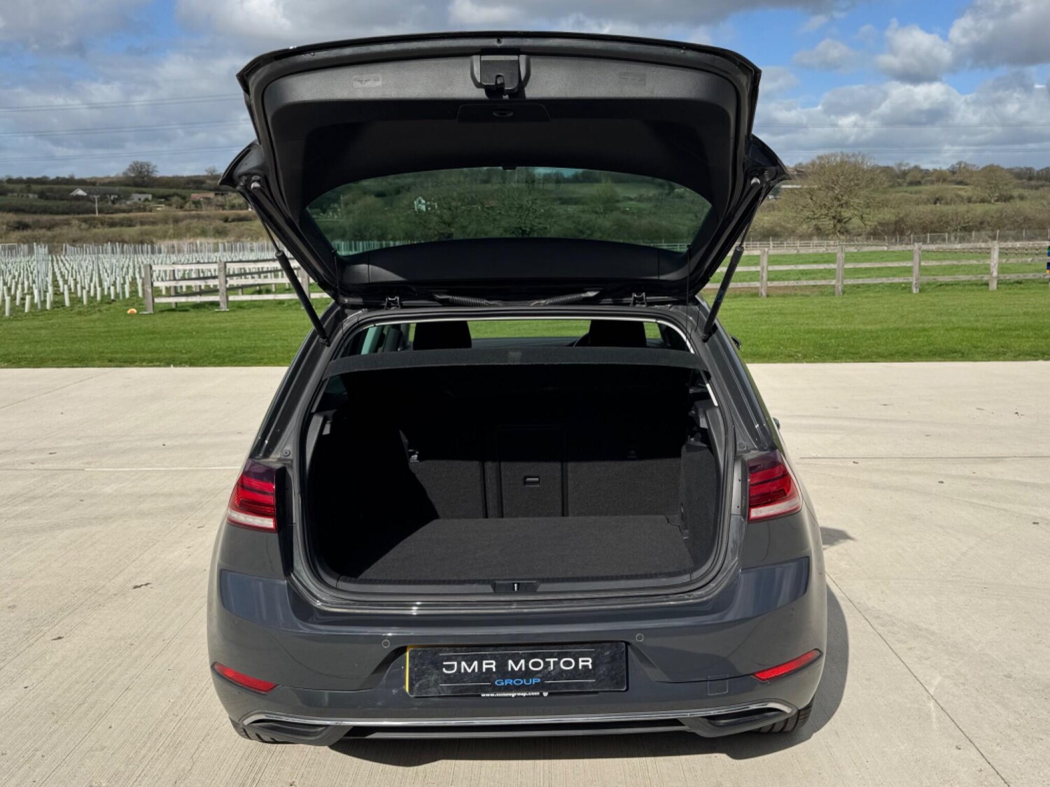 Used Volkswagen Golf 2019 for sale - 77838778: Photo 9