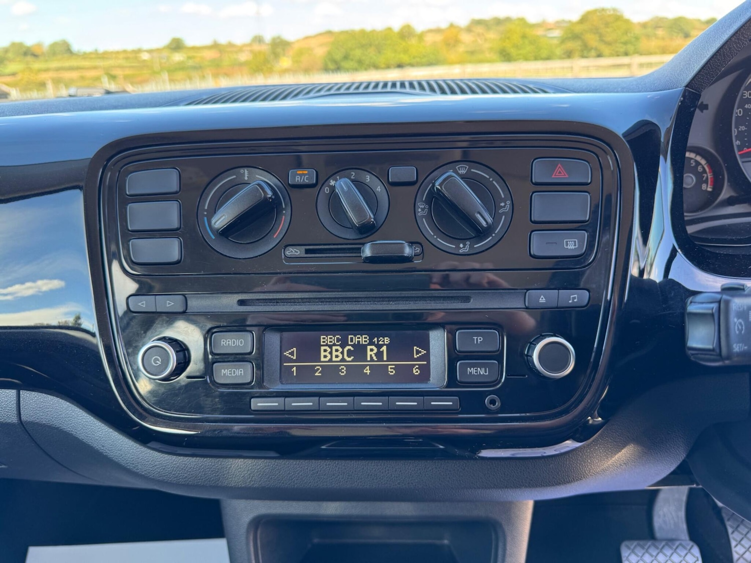 Vehicle 29