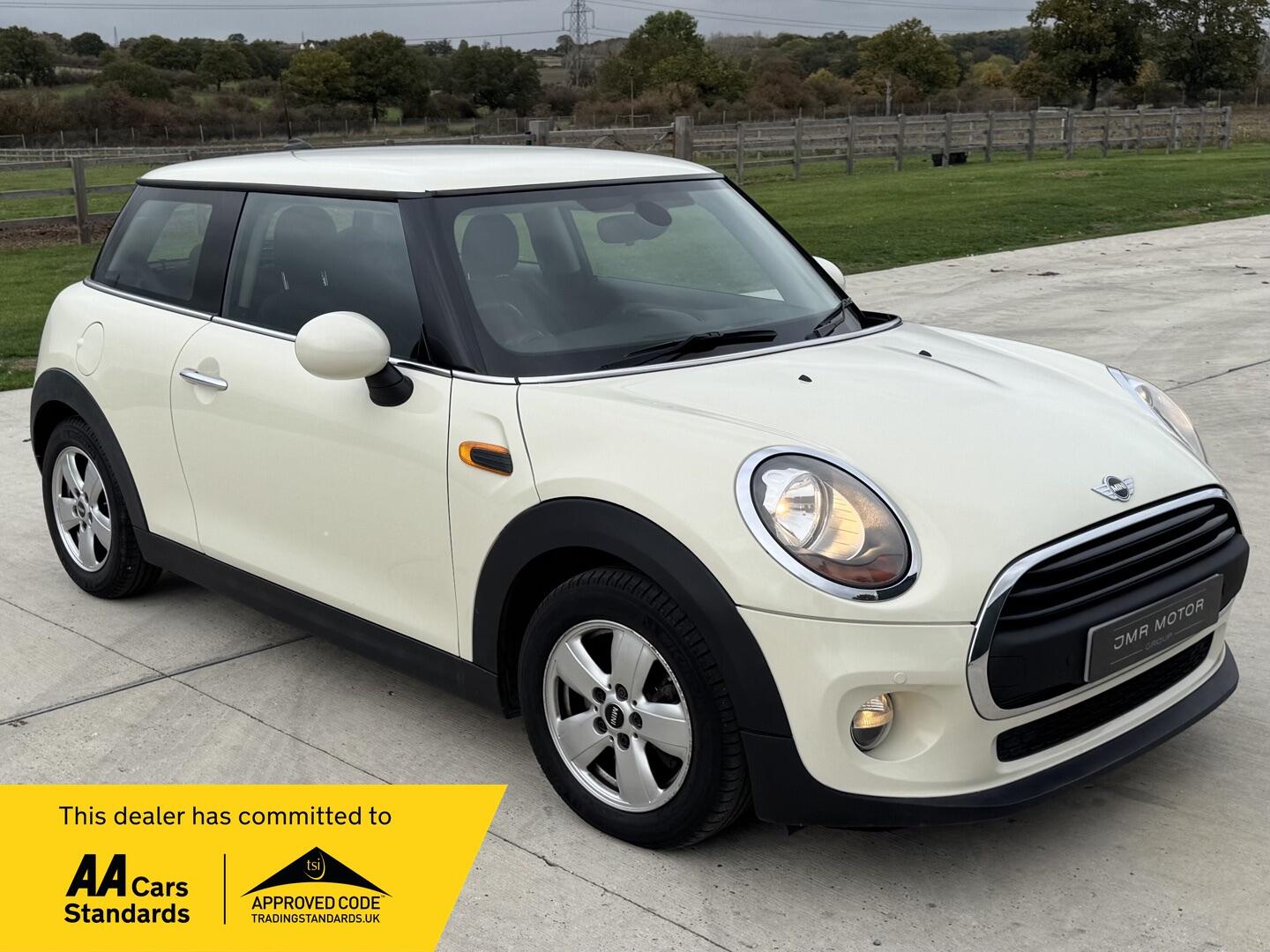 Used MINI Hatch 2014 for sale - 76295742: Photo 1