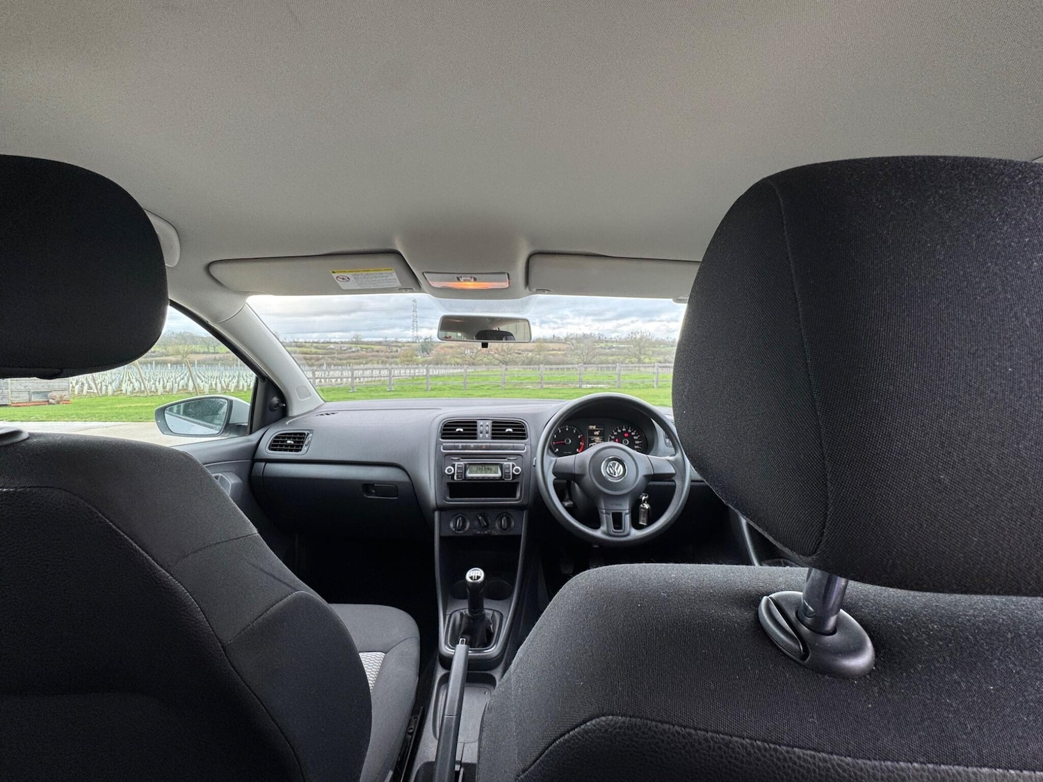 Used Volkswagen Polo 2010 for sale - 77524093: Photo 14