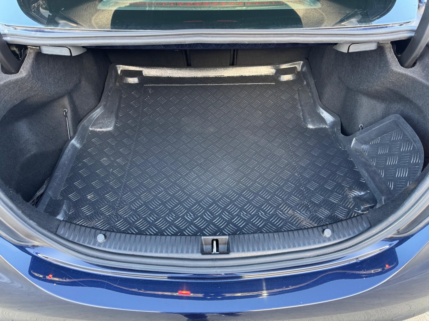 Used Mercedes-Benz C Class 2017 for sale - 76398736: Photo 10