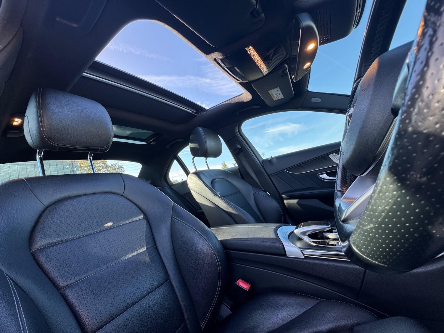 Used Mercedes-Benz C Class 2017 for sale - 76398736: Photo 27