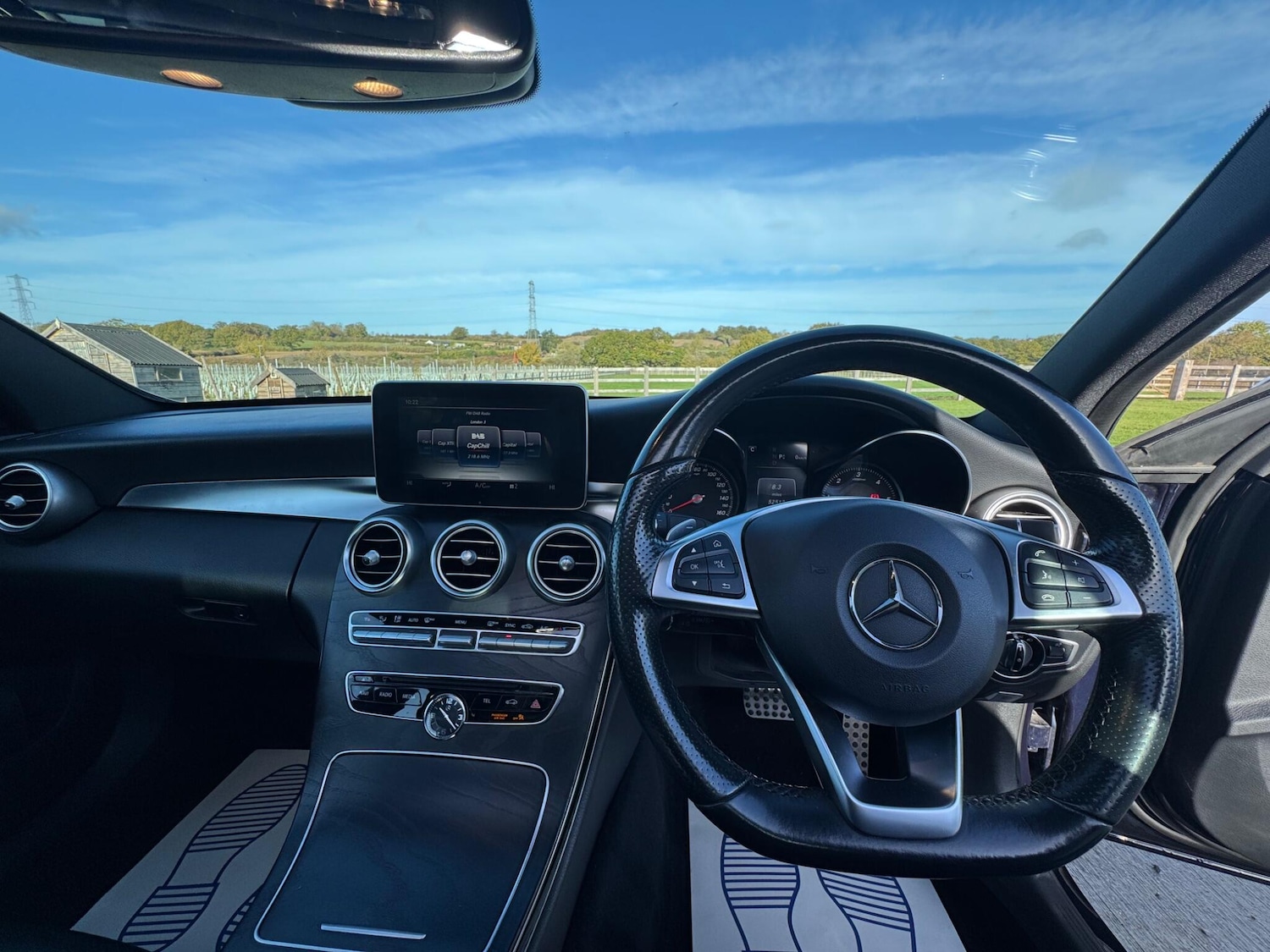 Used Mercedes-Benz C Class 2017 for sale - 76398736: Photo 30