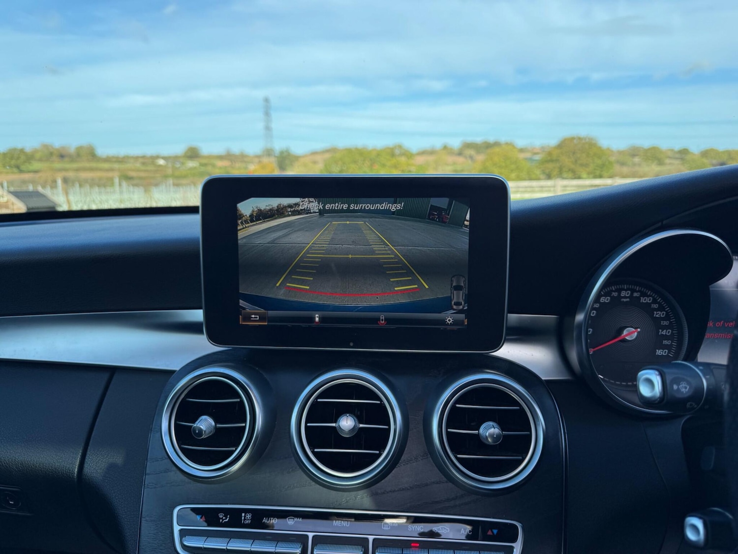 Used Mercedes-Benz C Class 2017 for sale - 76398736: Photo 36