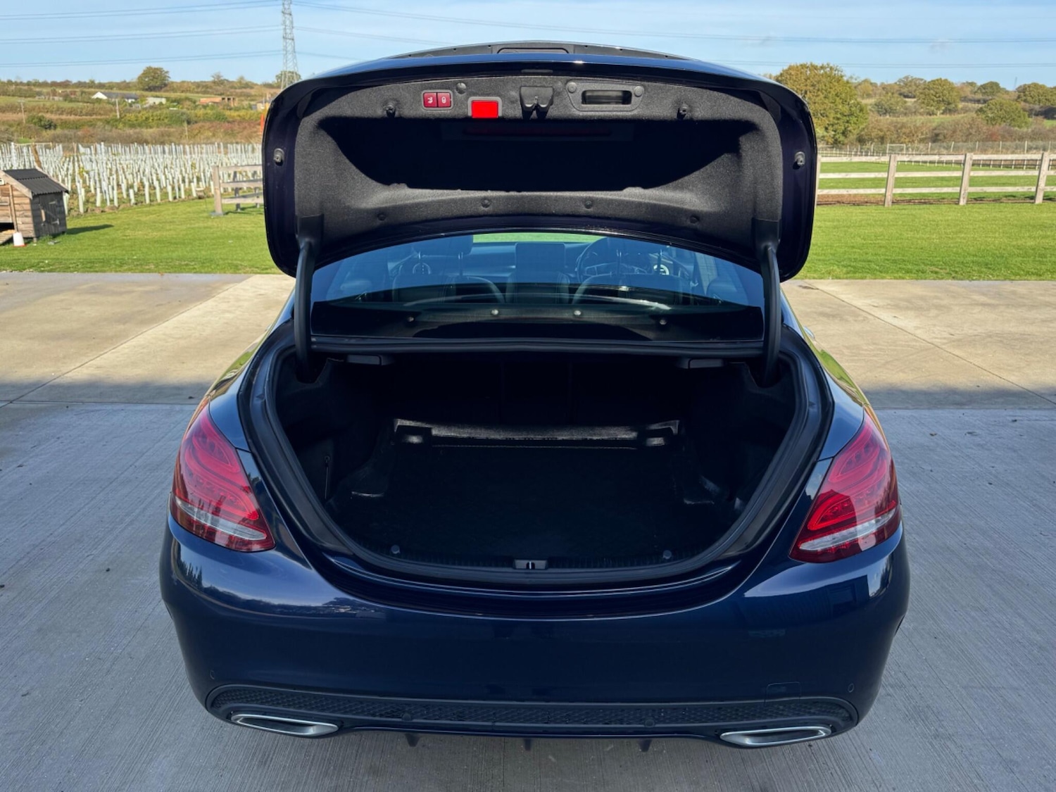 Used Mercedes-Benz C Class 2017 for sale - 76398736: Photo 9