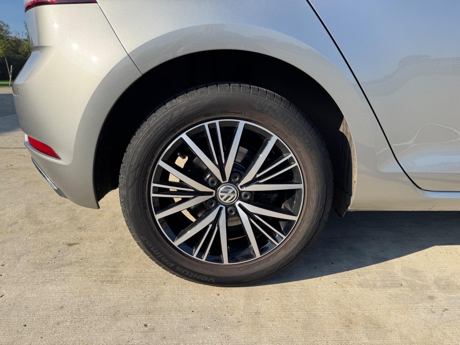 Used Volkswagen Golf 2017 for sale - 76109150: Photo 16