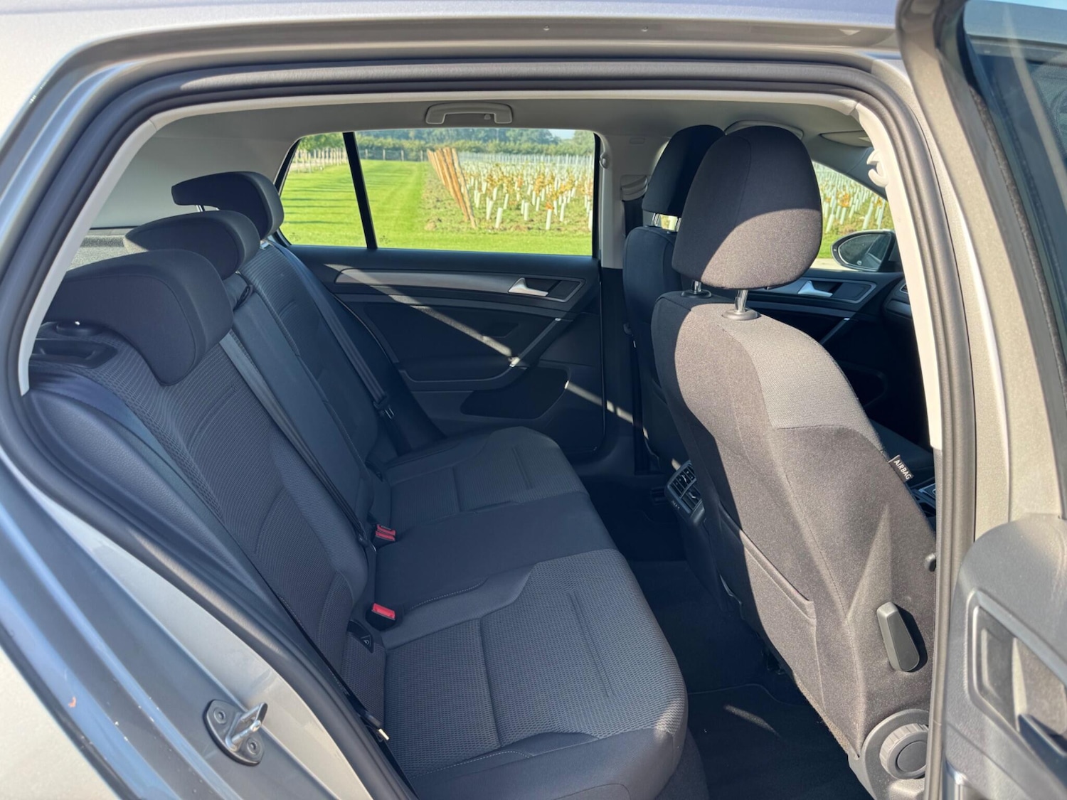 Used Volkswagen Golf 2017 for sale - 76109150: Photo 20