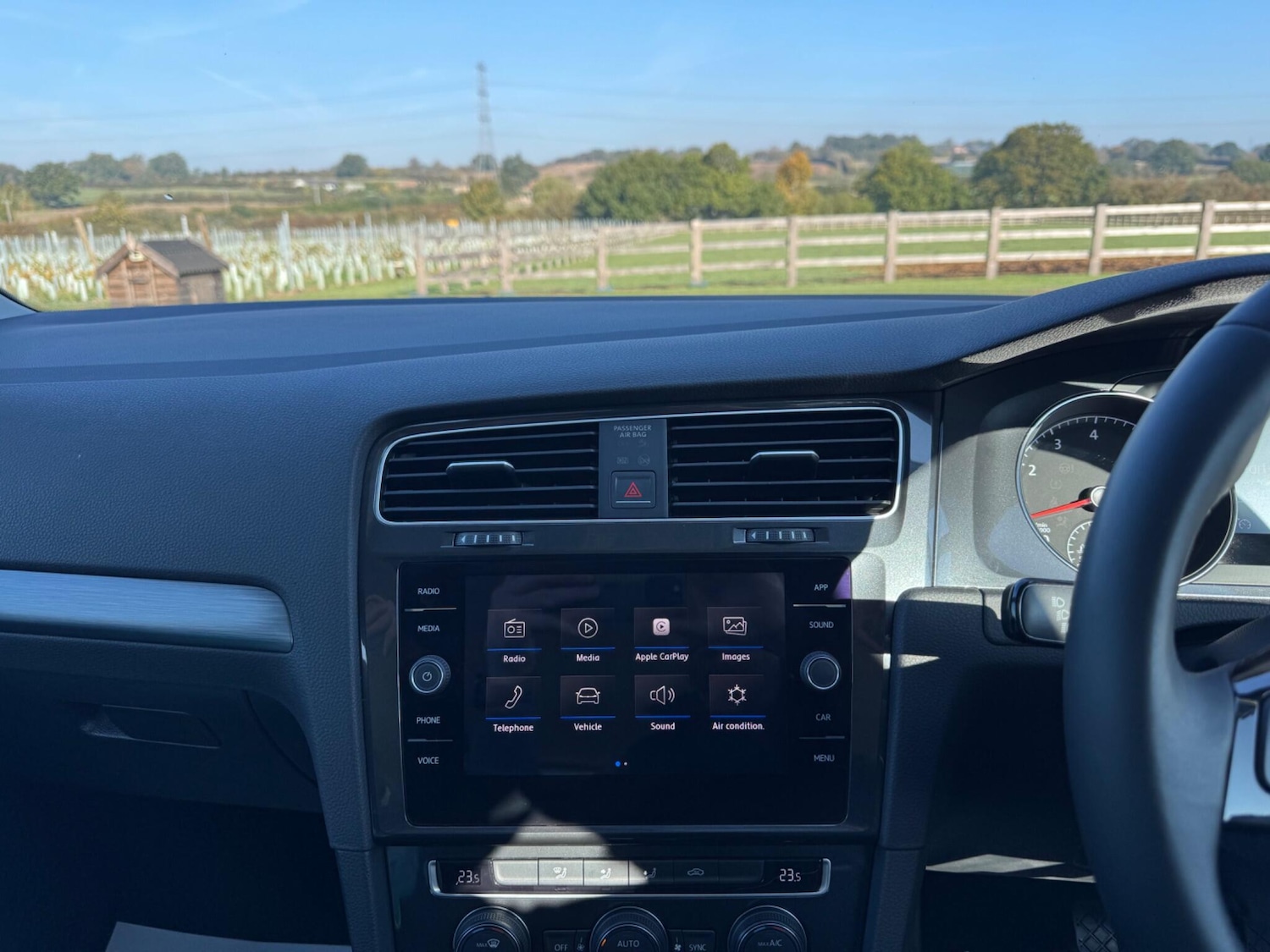 Used Volkswagen Golf 2017 for sale - 76109150: Photo 31