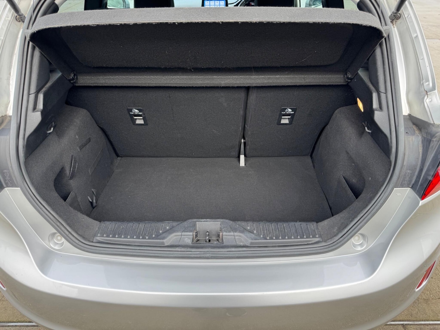 Used Ford Fiesta 2018 for sale - 76742905: Photo 10