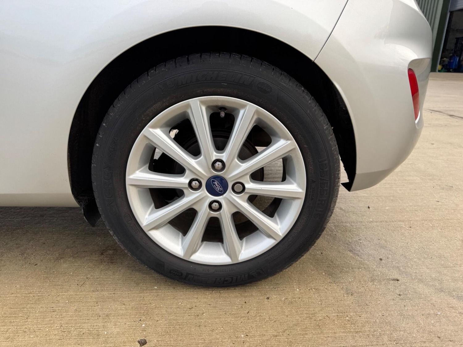 Used Ford Fiesta 2018 for sale - 76742905: Photo 14