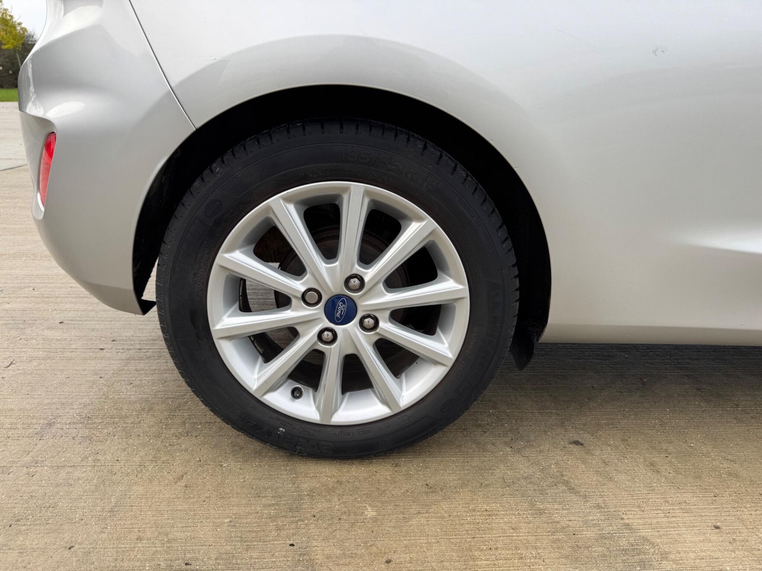 Used Ford Fiesta 2018 for sale - 76742905: Photo 15