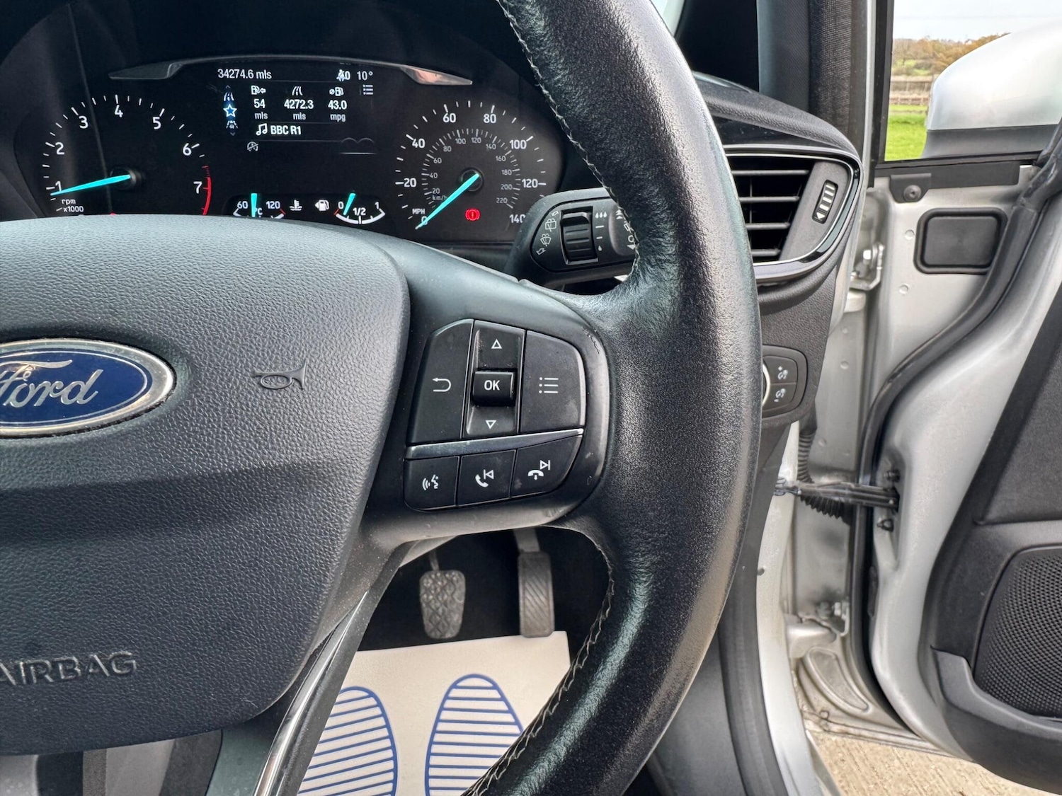 Used Ford Fiesta 2018 for sale - 76742905: Photo 28