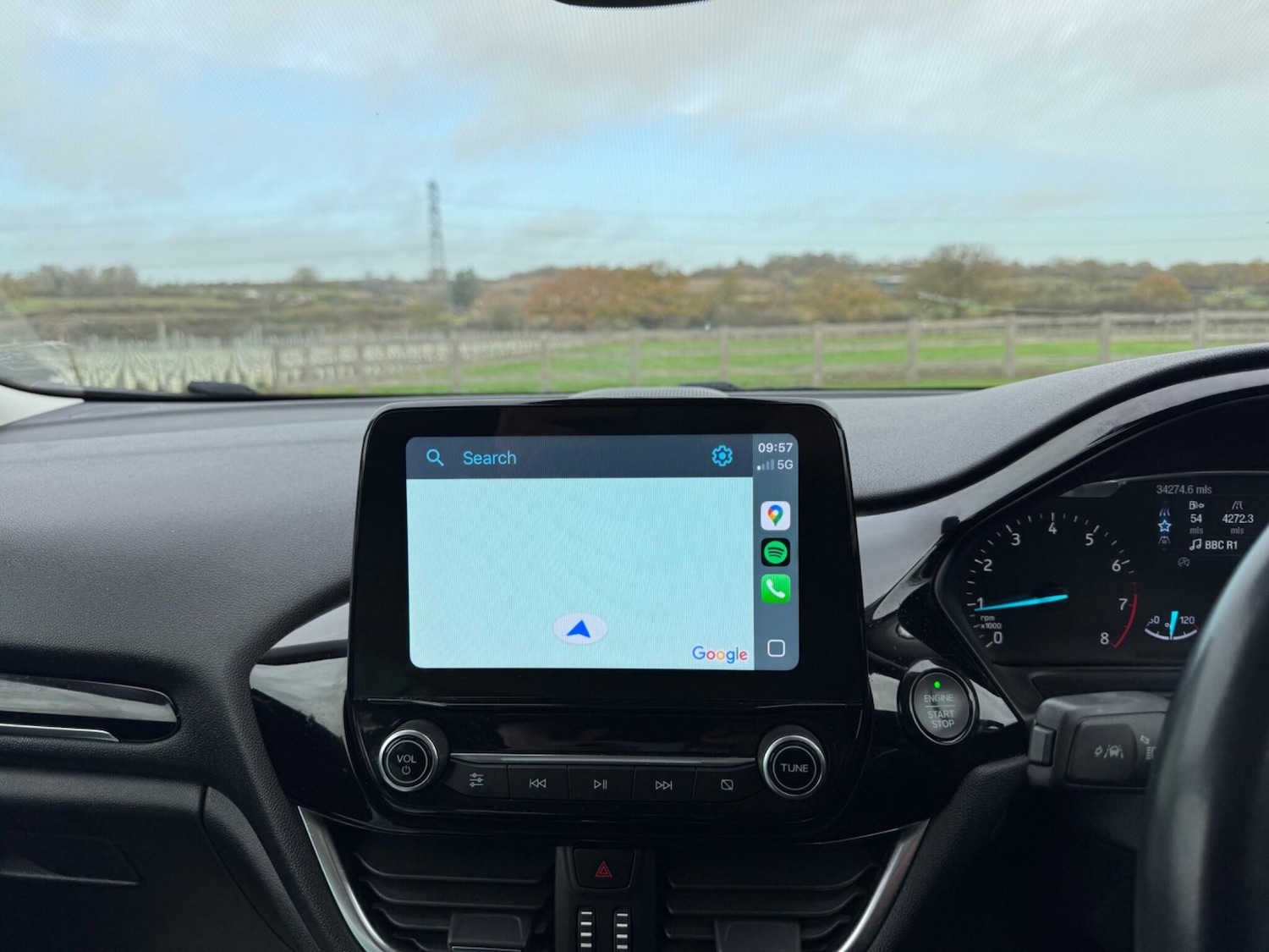 Used Ford Fiesta 2018 for sale - 76742905: Photo 32