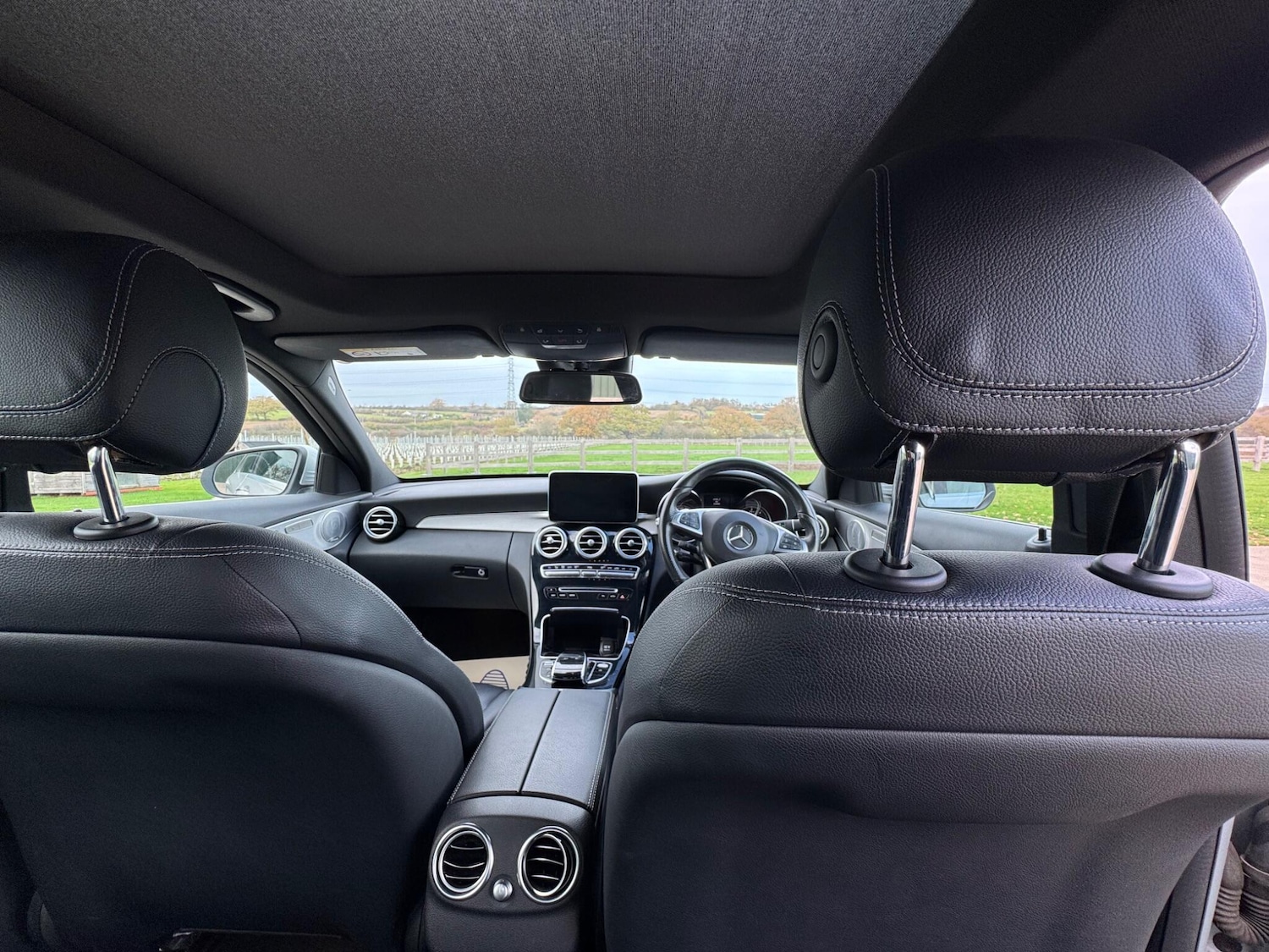 Used Mercedes-Benz C Class 2016 for sale - 76562138: Photo 23