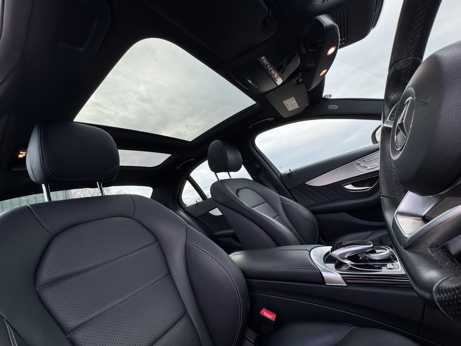 Used Mercedes-Benz C Class 2016 for sale - 76562138: Photo 26