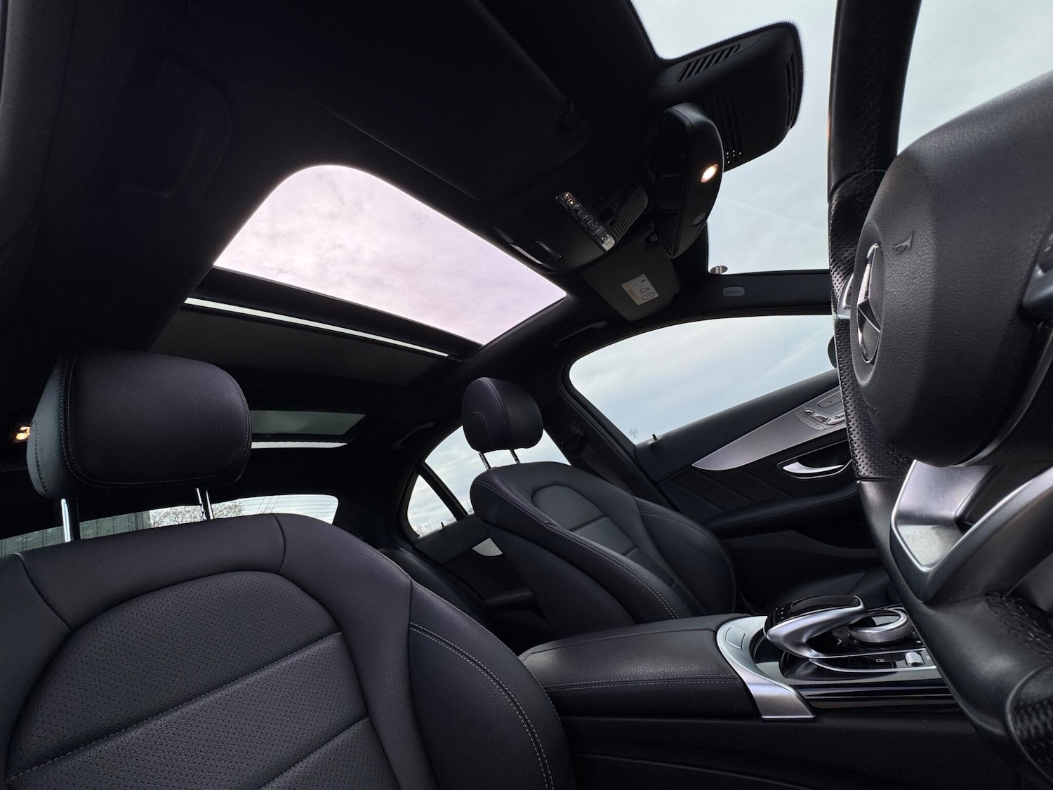 Used Mercedes-Benz C Class 2016 for sale - 76562138: Photo 27