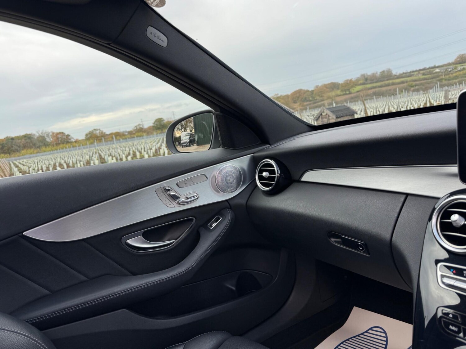 Used Mercedes-Benz C Class 2016 for sale - 76562138: Photo 28