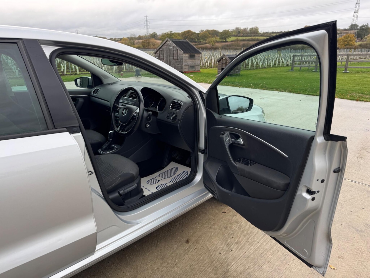 Used Volkswagen Polo 2017 for sale - 76425517: Photo 18