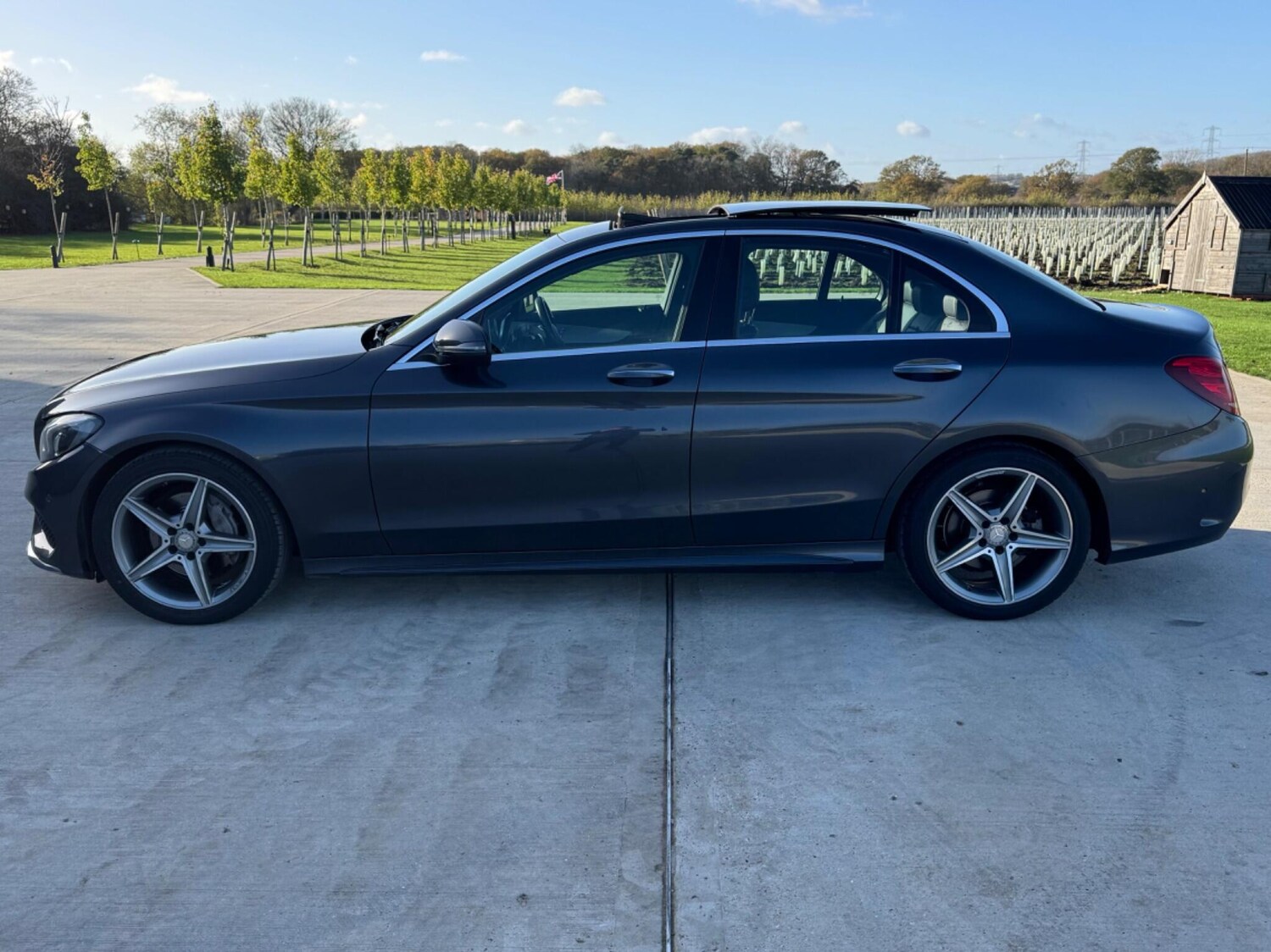 Used Mercedes-Benz C Class 2016 for sale - 76606939: Photo 4
