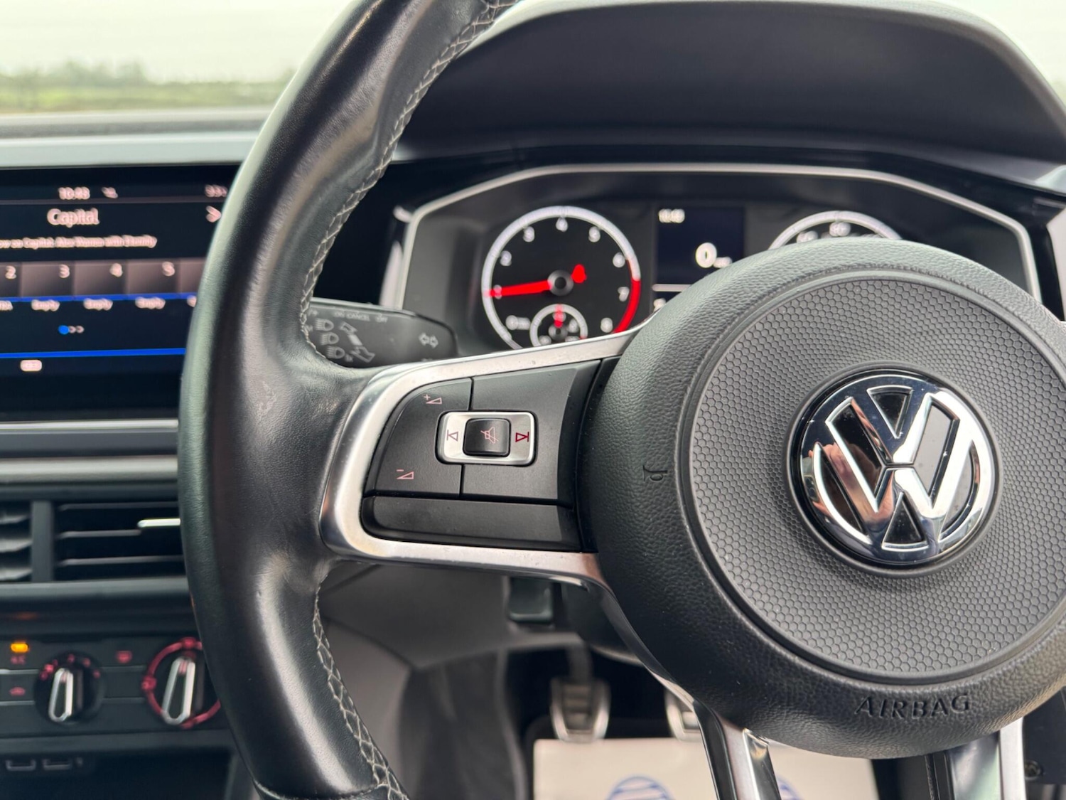 Used Volkswagen Polo 2019 for sale - 77331886: Photo 29