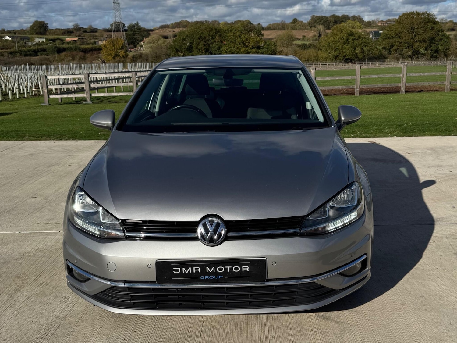 Used Volkswagen Golf 2019 for sale - 76370583: Photo 2